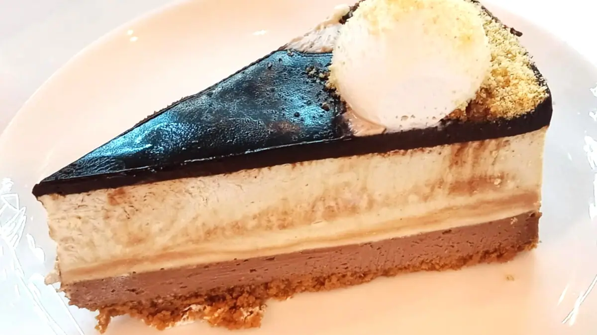 Artisan Chocolaterie-Best cakes in town – cake shop in Hatfield town centre